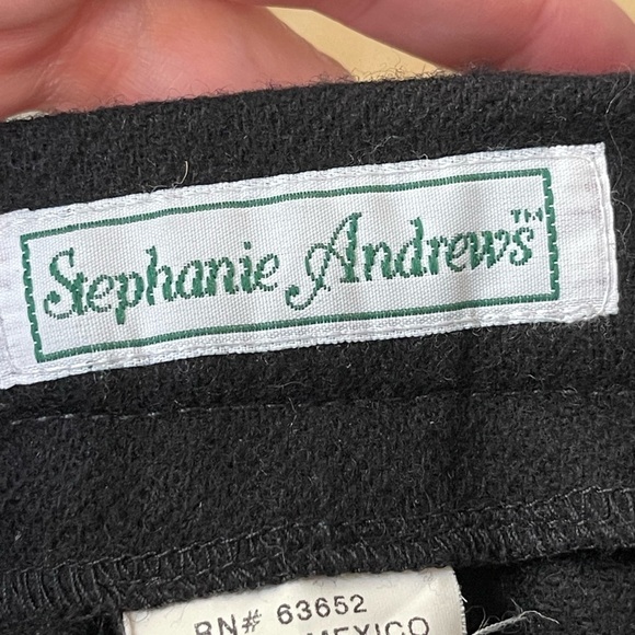 Vintage Stephanie Andrews Black Wool Pleated Mini Skirt – High-Waisted | Classic - Picture 8 of 10